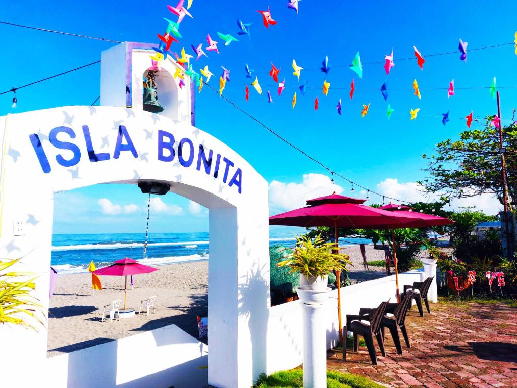 Isla Bonita Beach Resort