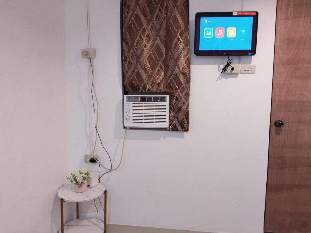 Jan's Pension House - Sibulan National Highway