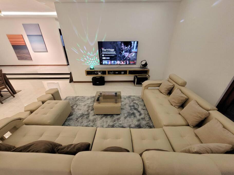 Jay's Villa 2 (Friendship)