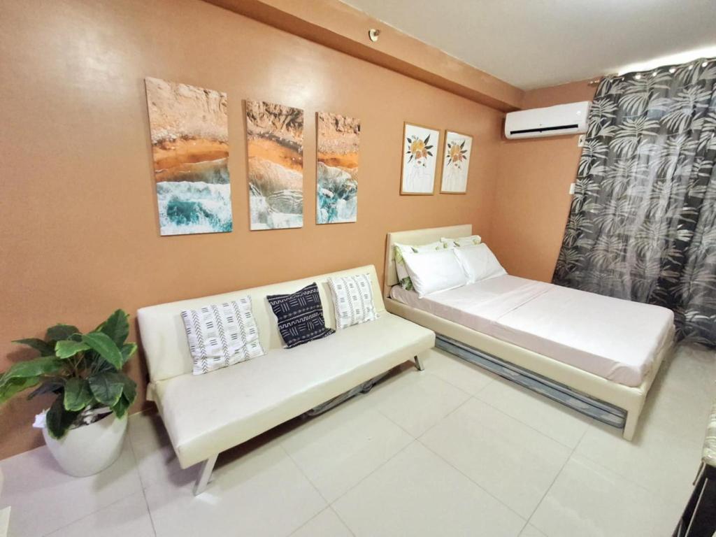 Snuggle in Bed near Mactan Airport