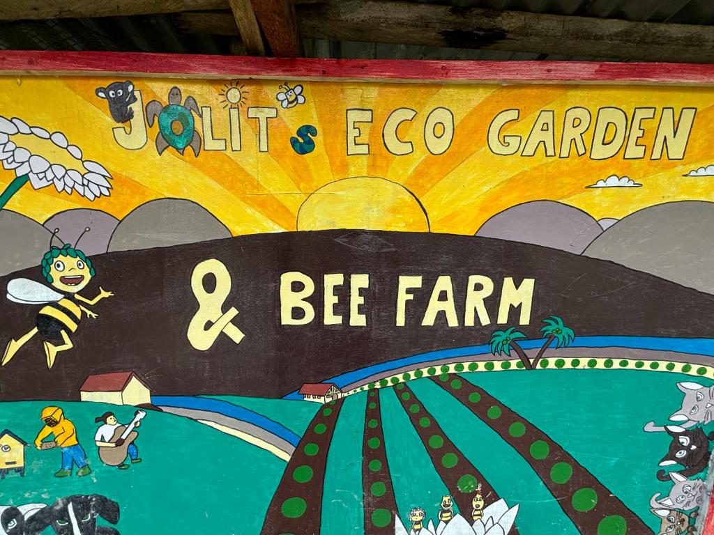 Jolits EcoGarden Hostel