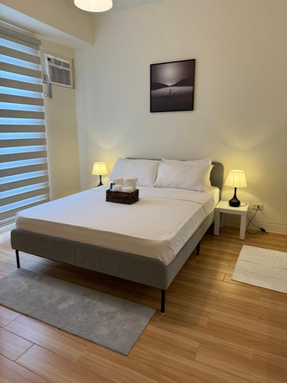 K&K The Modern Crib at Holland Park Condo Southwoods City