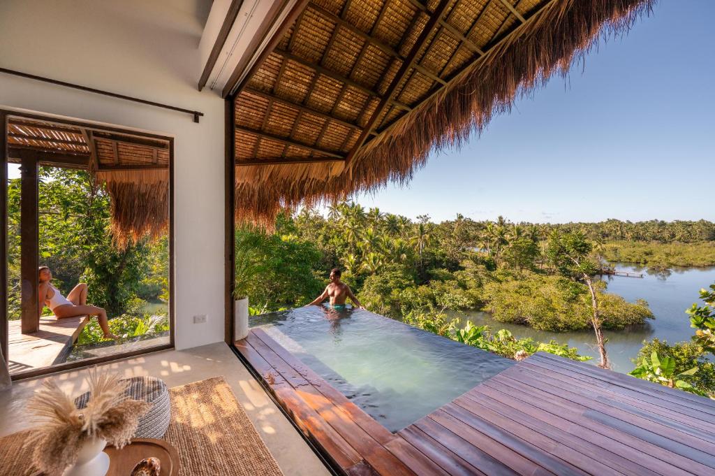 Kalani River Villas