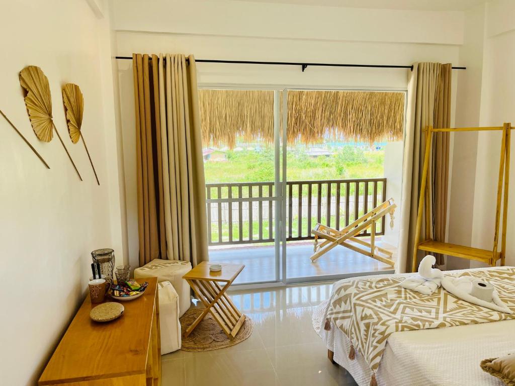 La Palapa Inn Port Barton