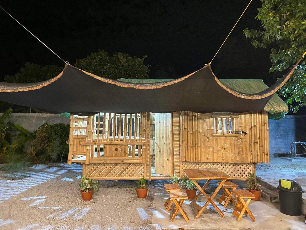 Binoclutan Campsite