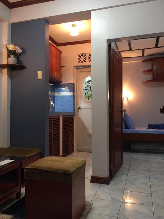 Las Pinas Serviced Apartment