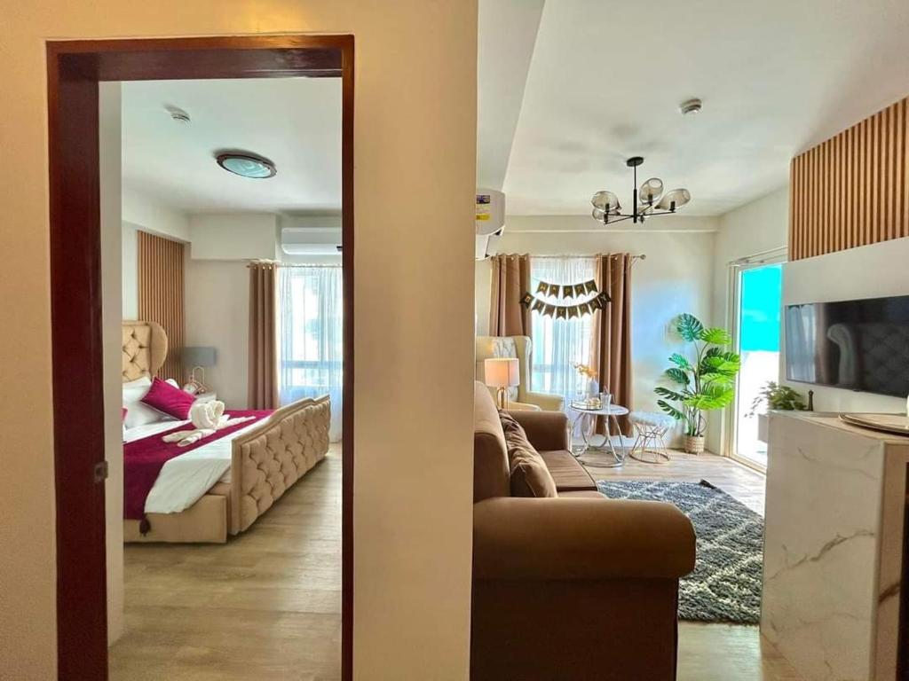 Lima's Suite @ Mesavirre Garden Residences