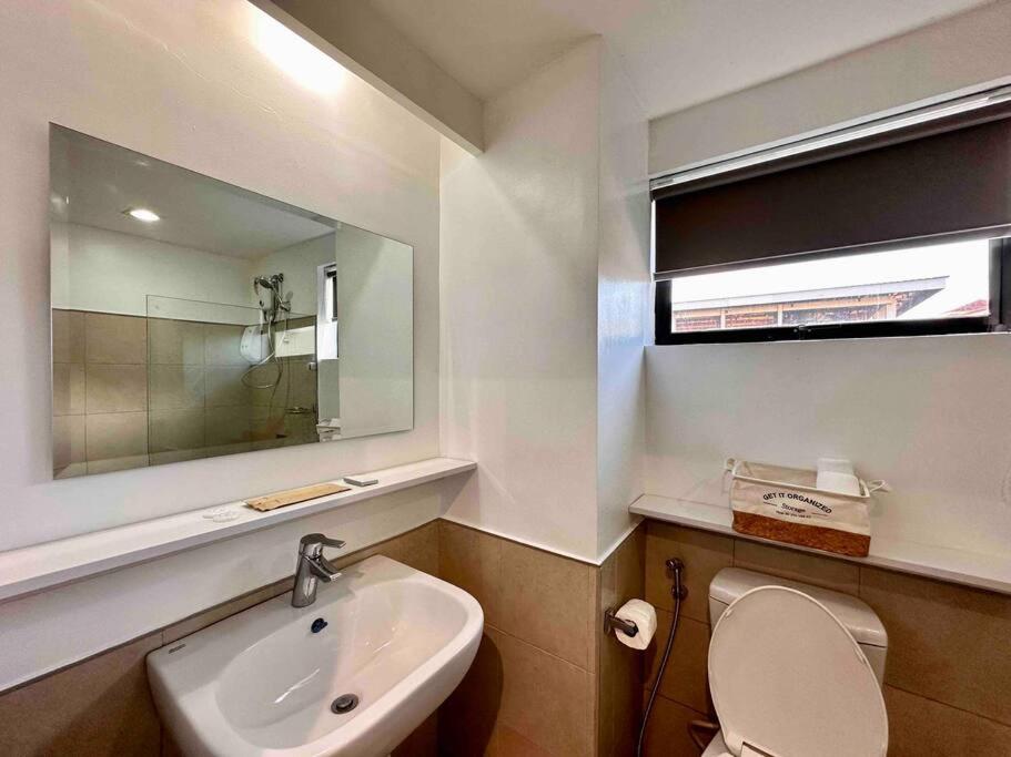 Hotel living,The Persimmon double beds 4pax (1404)