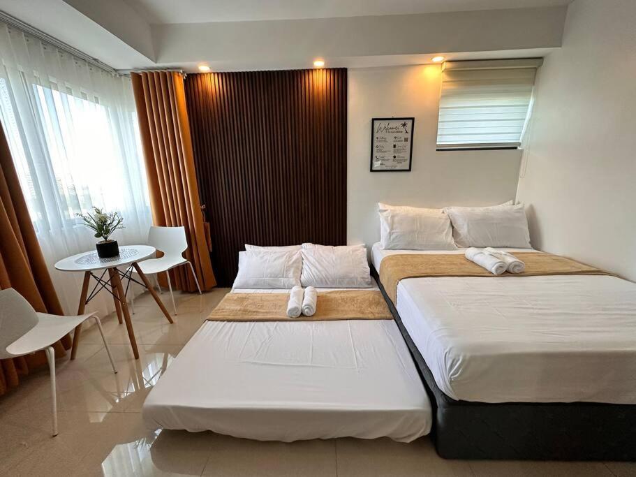 Hotel living,The Persimmon Suites 2-4pax (1804)