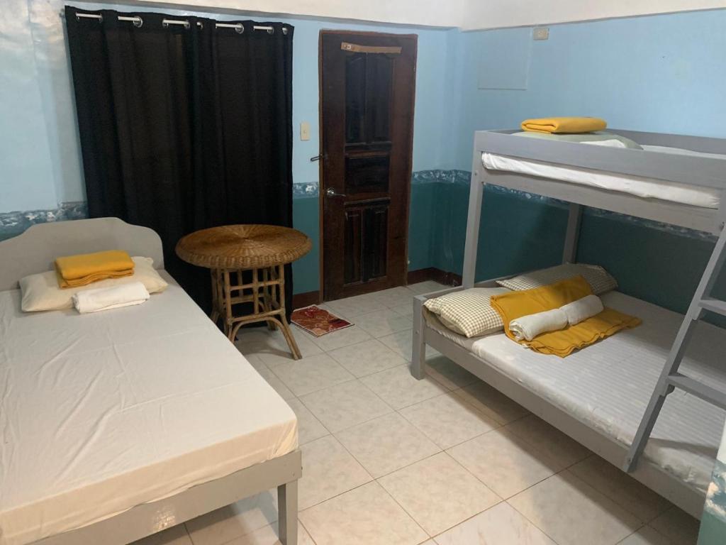 Lola Flor's Guest House