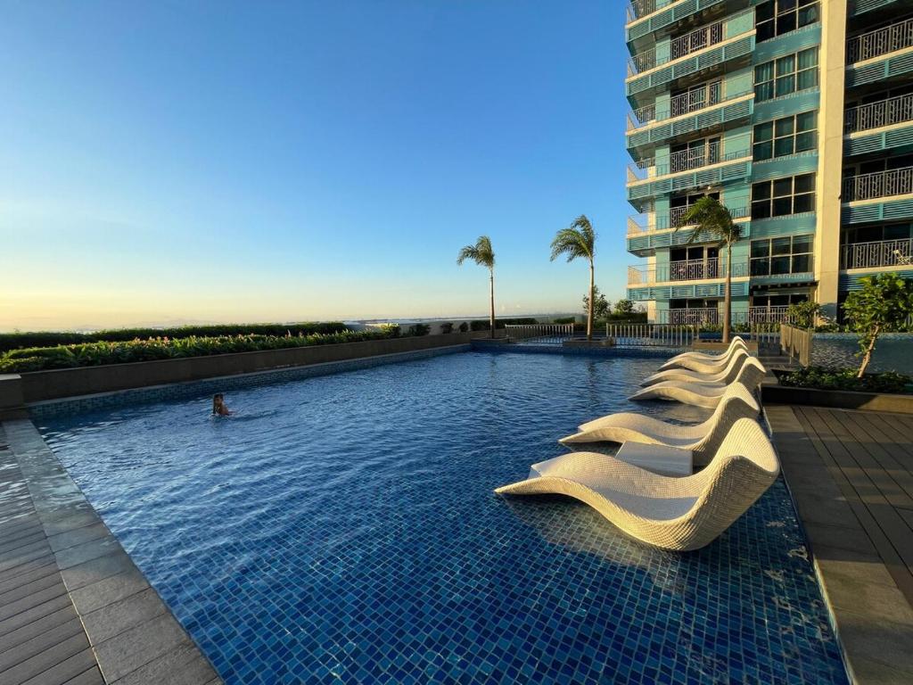 Lovely & Modern 1BR in Manila across Okada