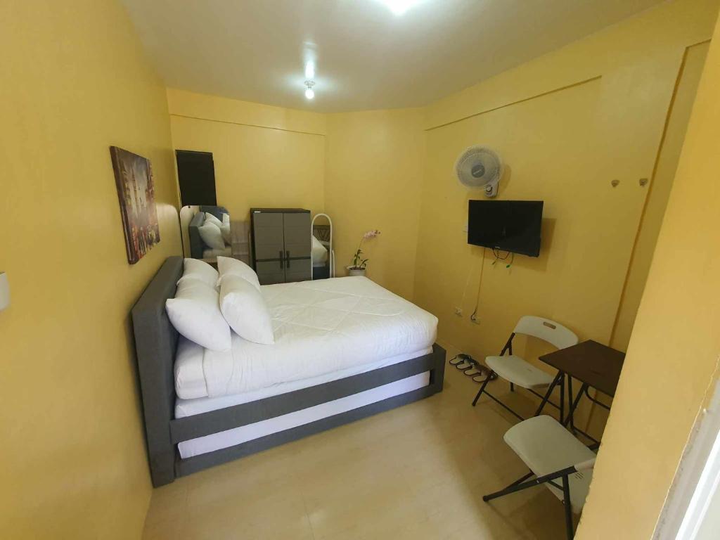 Lucena Meg's Studio Apmnt Deluxe rm-Near SM-Wifi