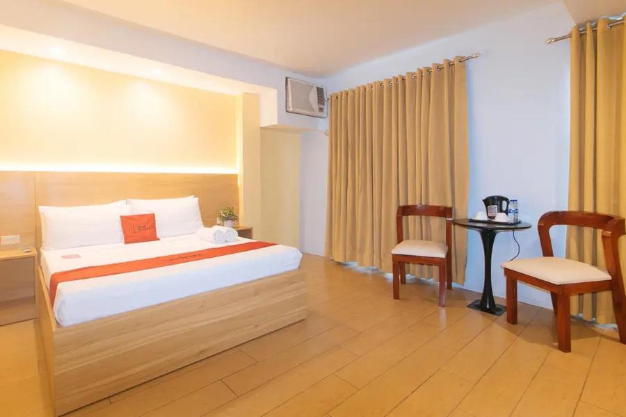 LuxeLite Suites Makati
