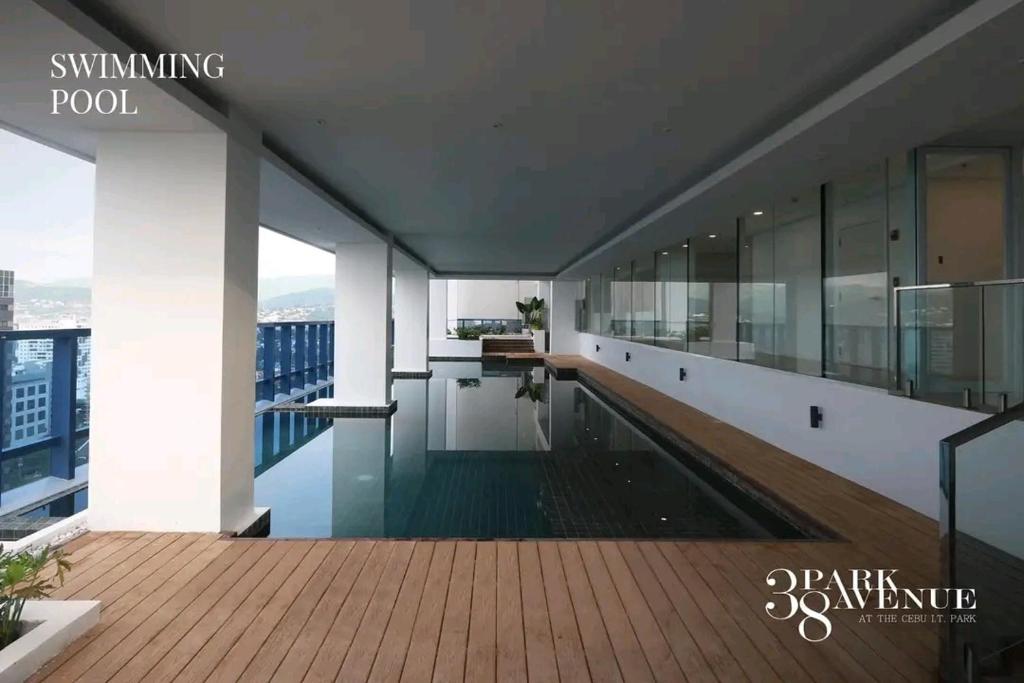 LUXURY CONDO STUDIO UNIT at 38 PARK AVENUE CEBU I T PARK