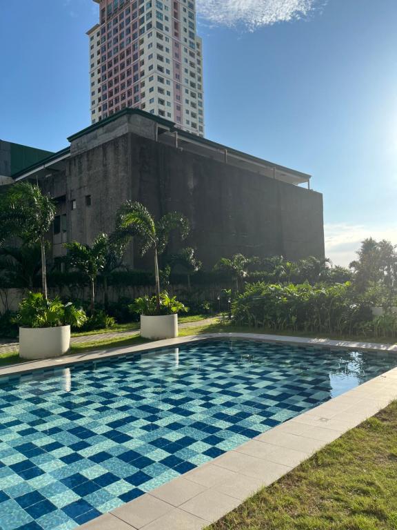 M&B Staycation