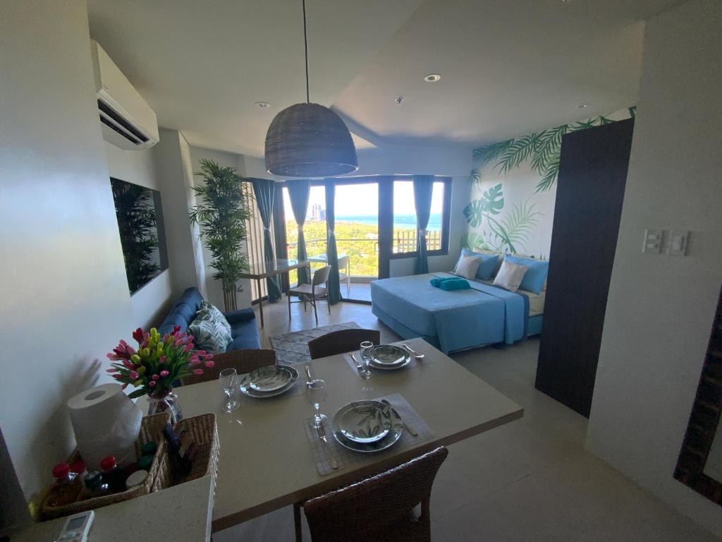 Ma Roberta - Tambuli Resort with fast Wifi 16 Floor Studio Type