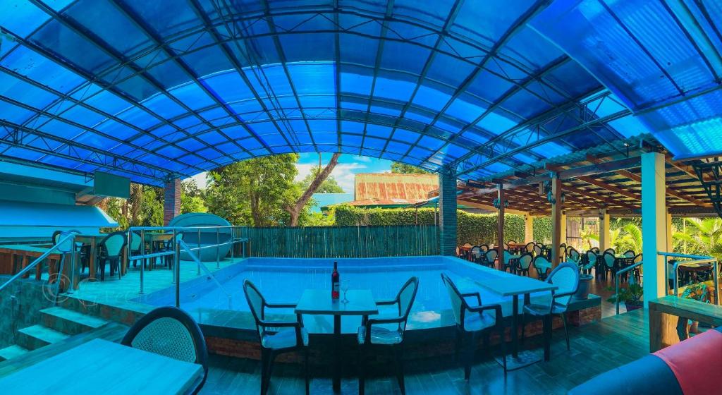 Mabini Hotel