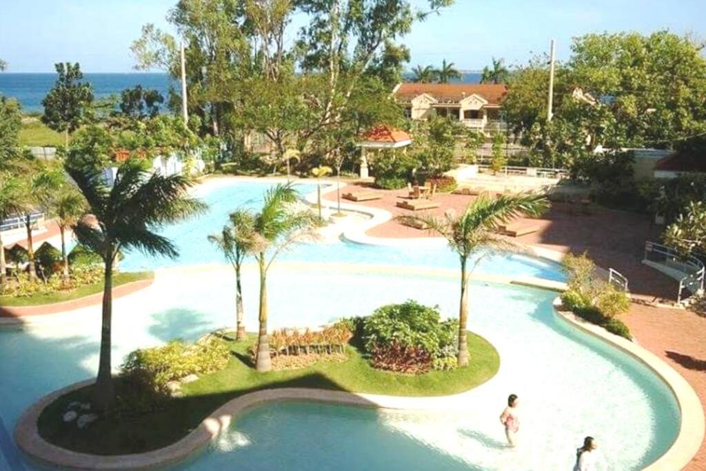 2BR Mactan Beach Condo, La Mirada Residences