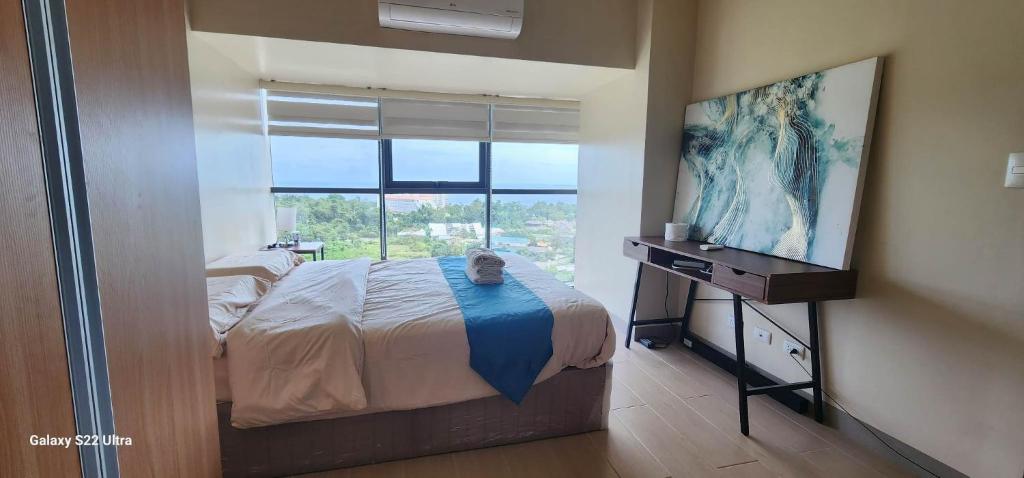 Mactan Newtown Condo by EJB