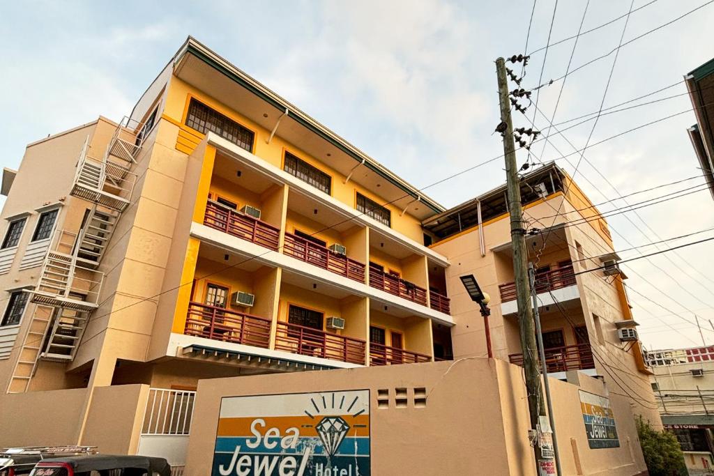 Sea Jewel Hotel Puerto Galera powered by Cocotel