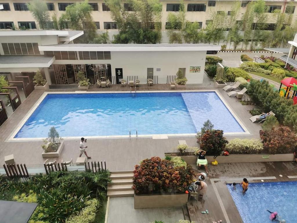 Mesaverte Residences "ZEC STUDIO"