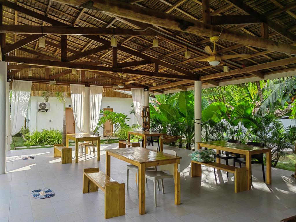 MHARI Bungalows