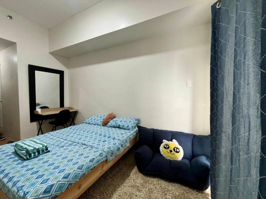 Studio with Balcony at The Loop Tower with Free Parking within Limketkai Center