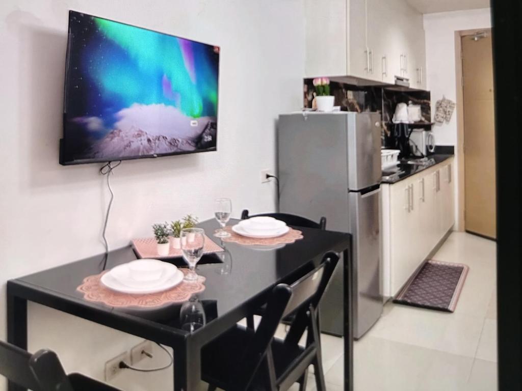 Sea Residences F