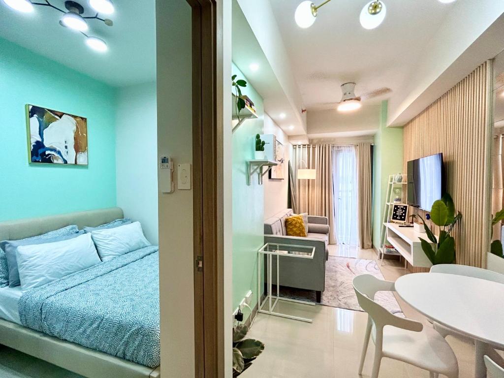 ClaySky Staycation 1BR unit near MOA with Netflix & DisneyPlus