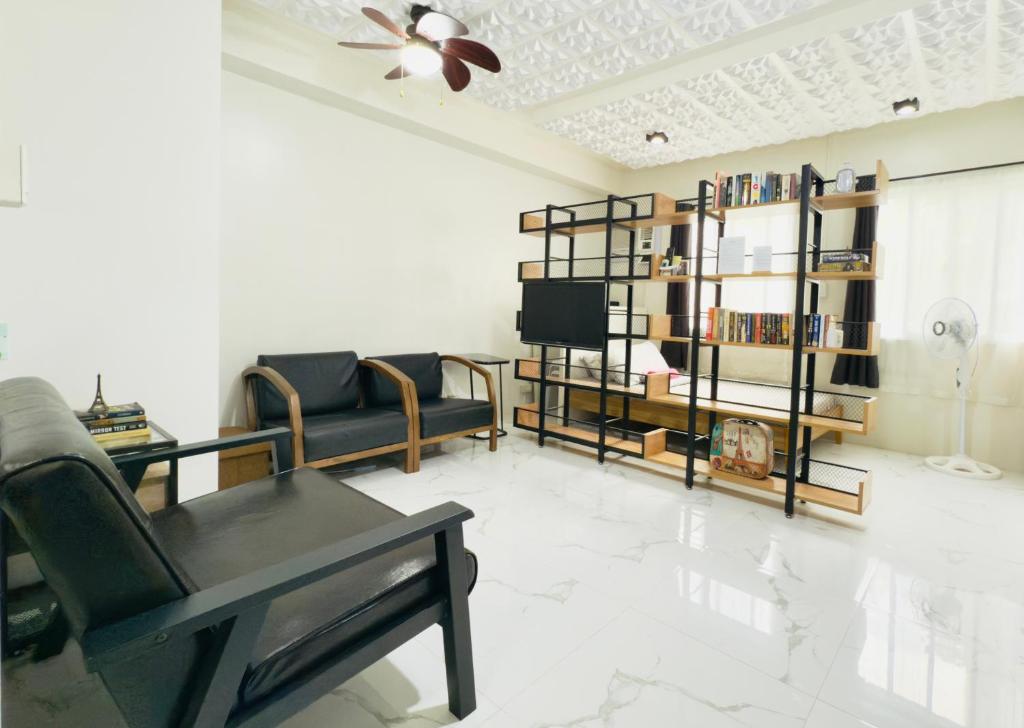 Modern Simplicity: Cozy @Nuvali