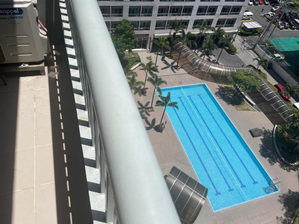Grace Residences 1 bedroom Condo near BGC and McKinley 1134