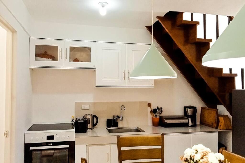 Newly Built & Fully Equipped Apt