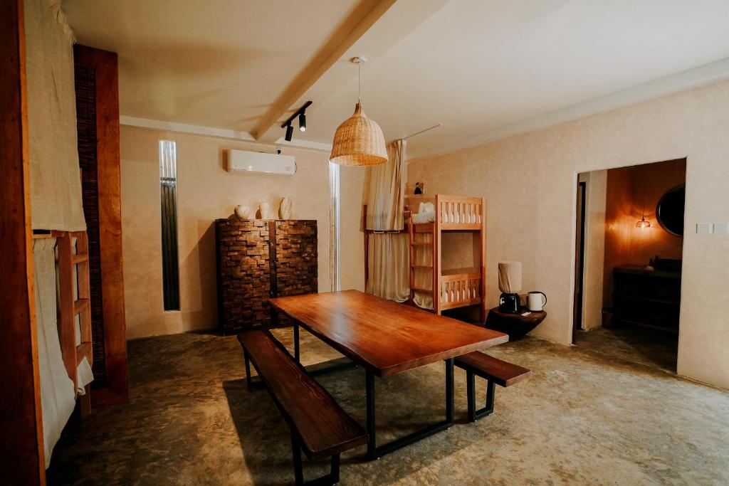 NYLA Boutique Resort Siargao