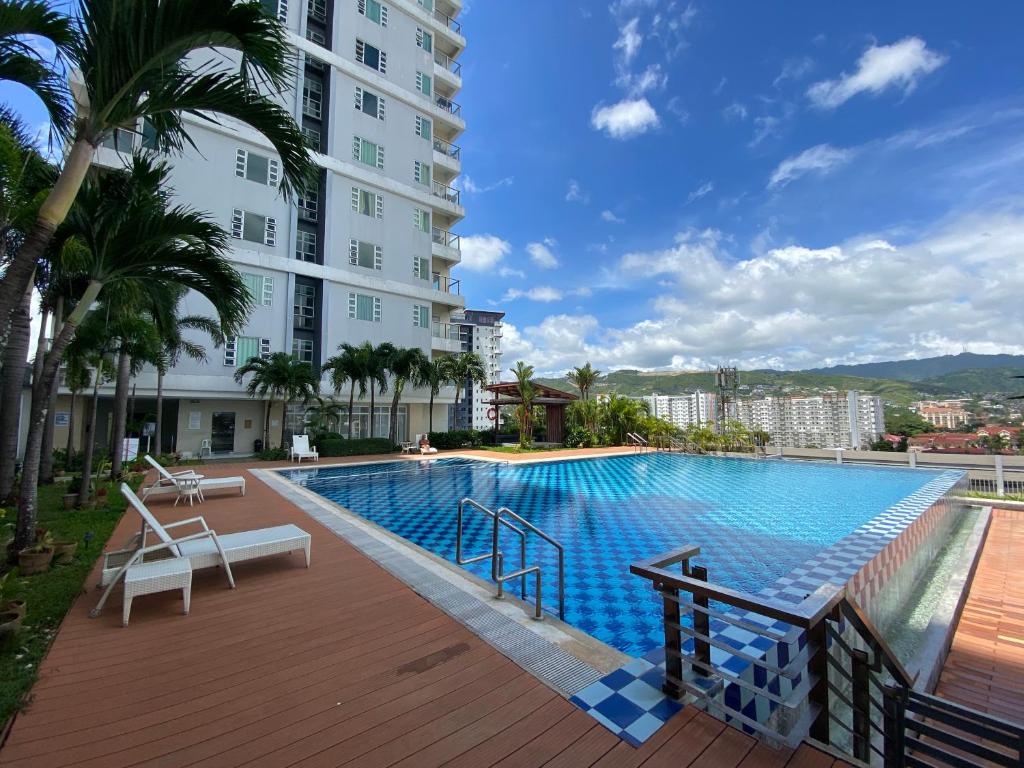 Cebu One Pavillion Place by P&J