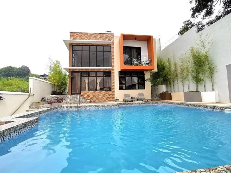 Overlooking & Serene Resthouse wt Pool in Antipolo