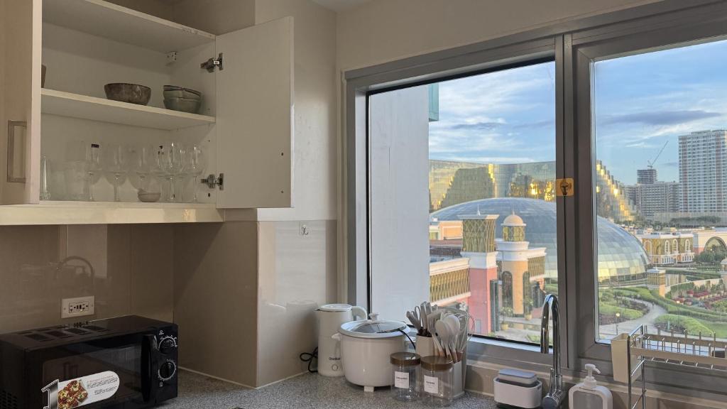 Panoramic Landscape and Seaview, 2BR, Near Airport, 25