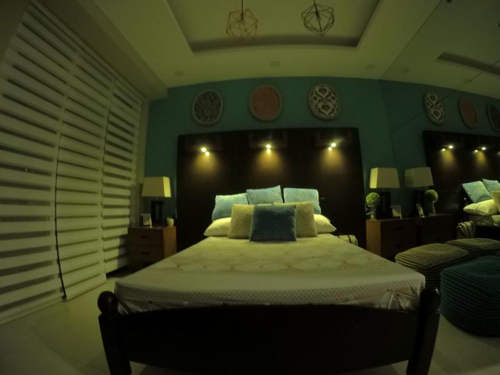 Pico De Loro room Jacana A Bldg.