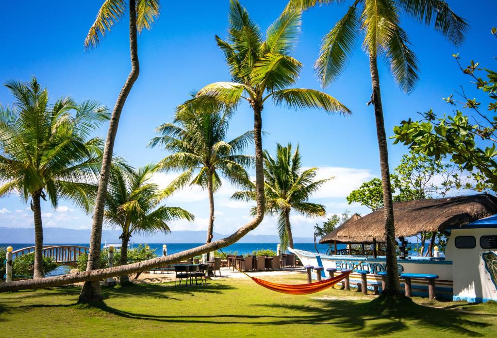 Polaris Beach and Dive Resort Inc
