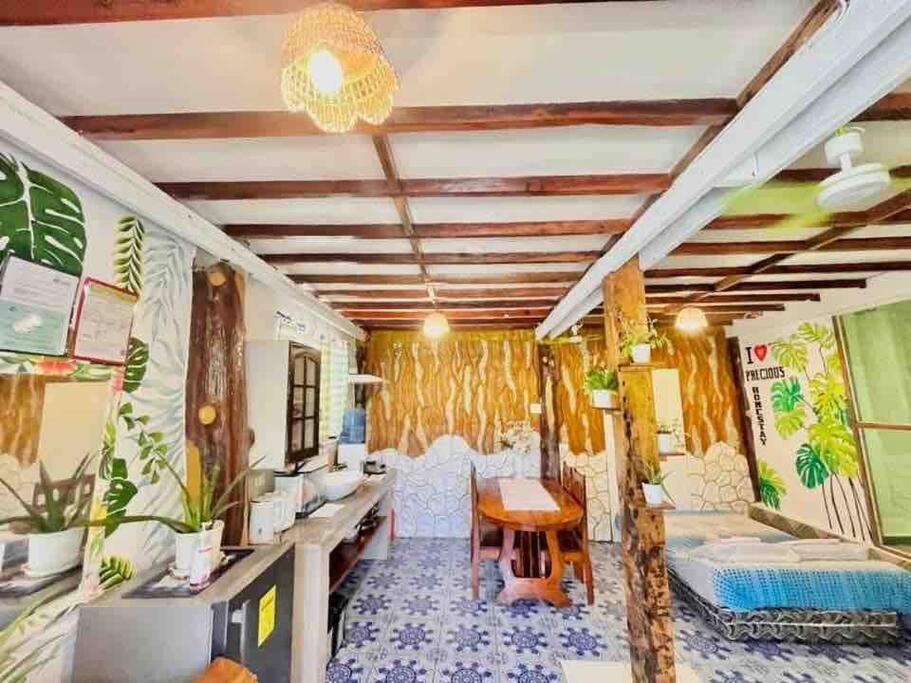 Precious Homestay (Deluxe Room)