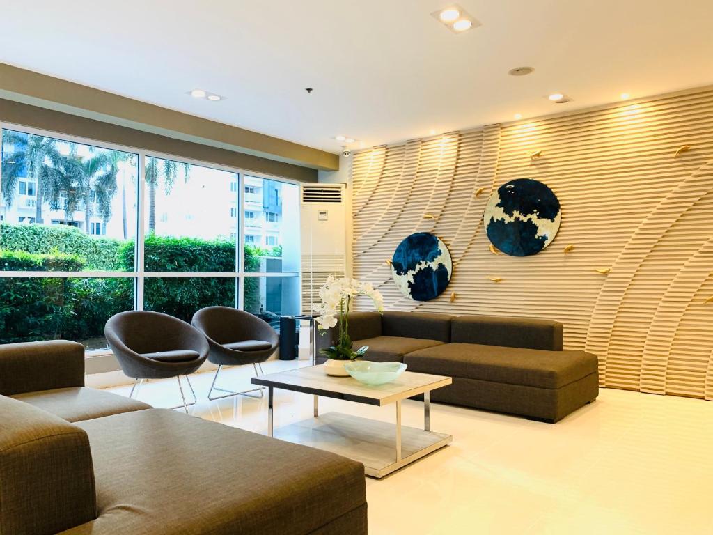 Sea Residences Tower F Angel