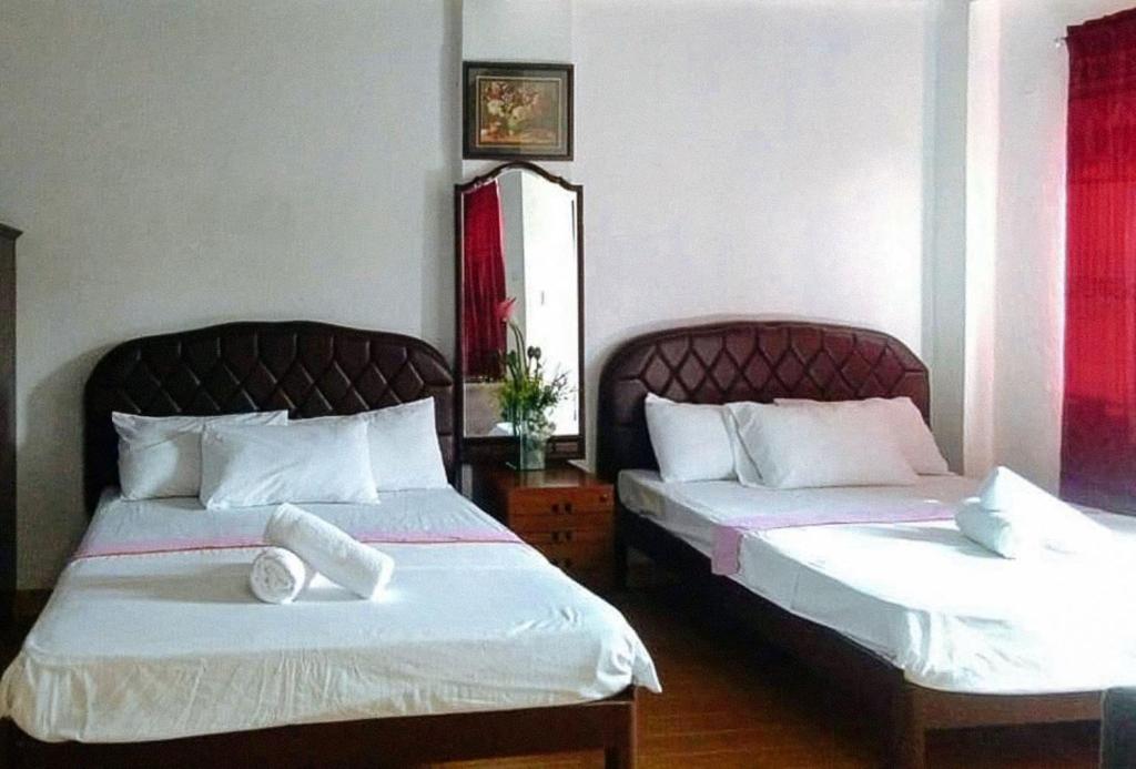 RedDoorz at RHR Tourist Inn Canlaon