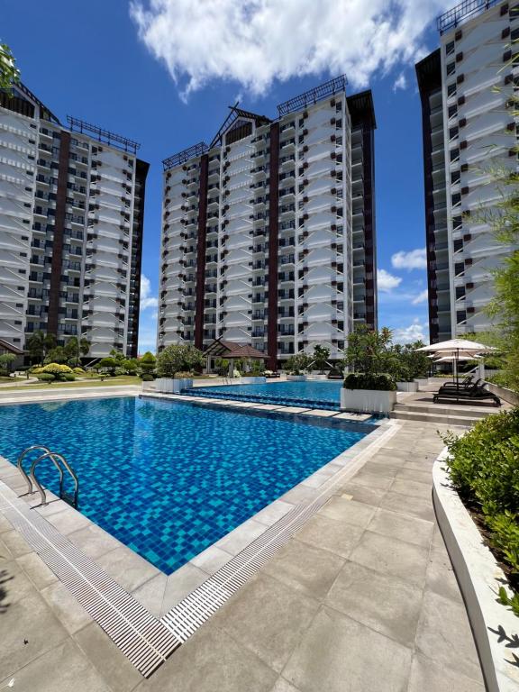 Royal Oceancrest Eleanor suites