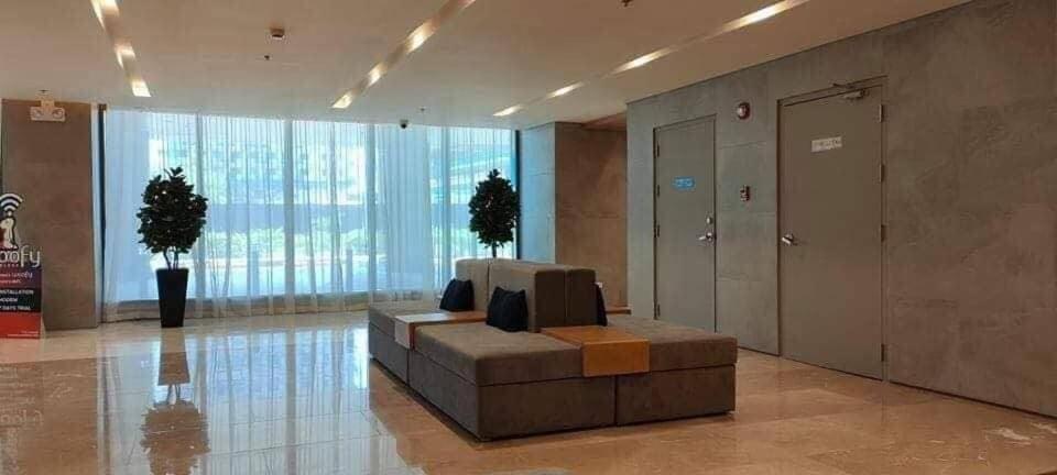 S Residence Condo Near MOA,IKEA
