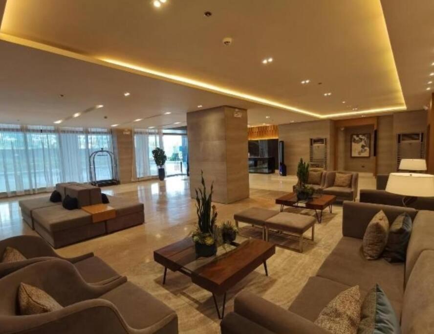S Residences 2Bedroom w/ Balcony at Entertainment City Pasay