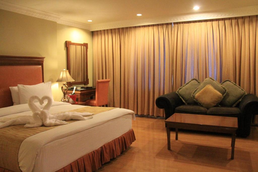 Savannah Resort Hotel