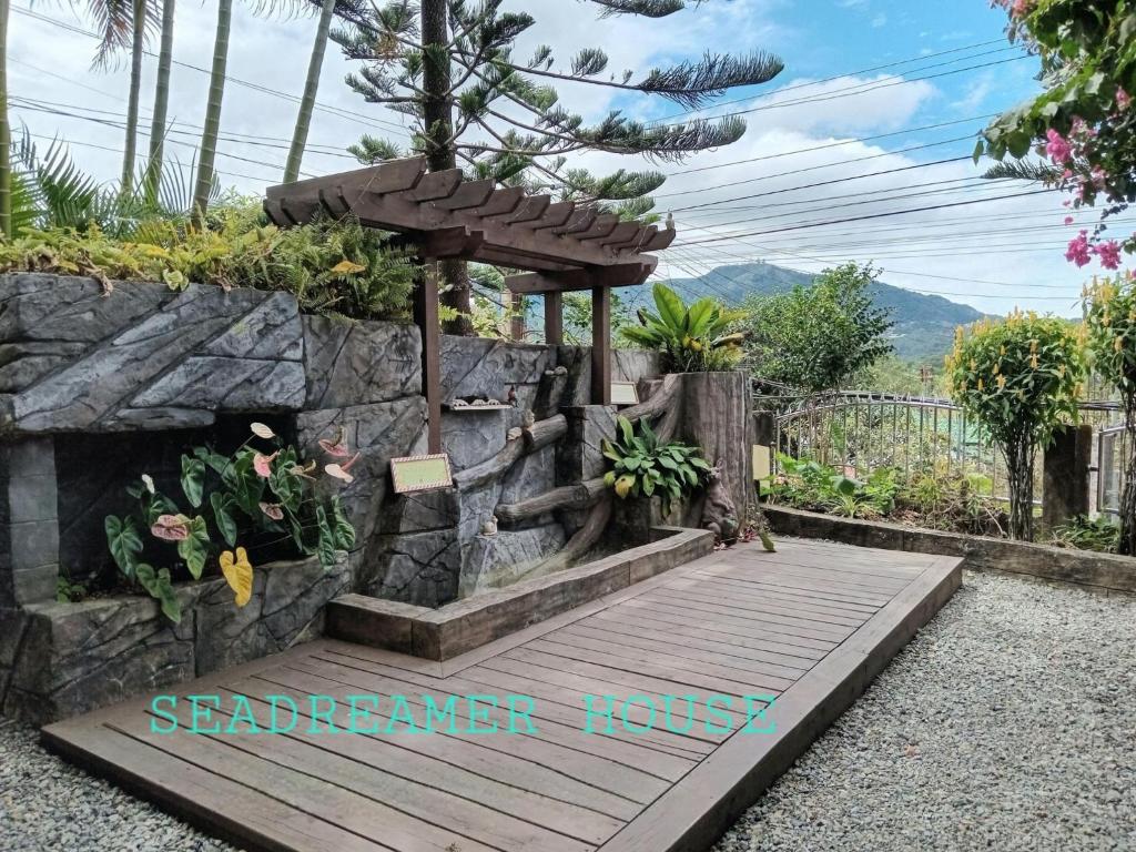 Sea Dreamer House 1