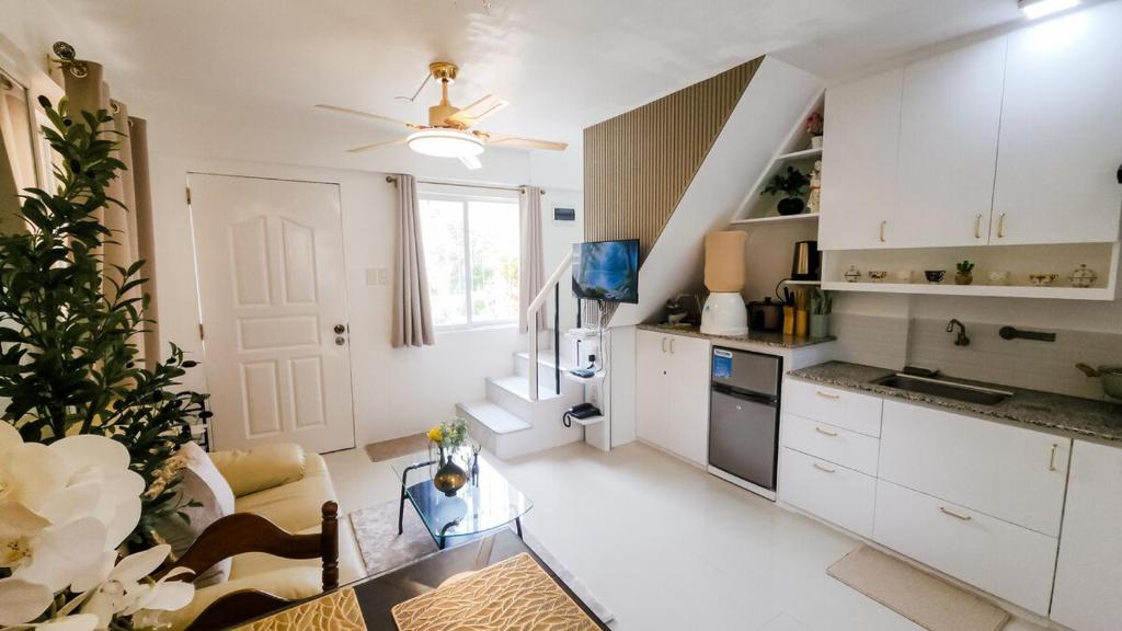 Isha's Place Self Check-In 2BR Netflix WiFi