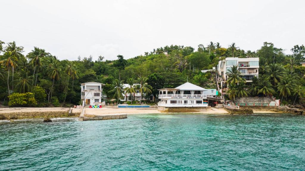 SeTu Divespot & Resort