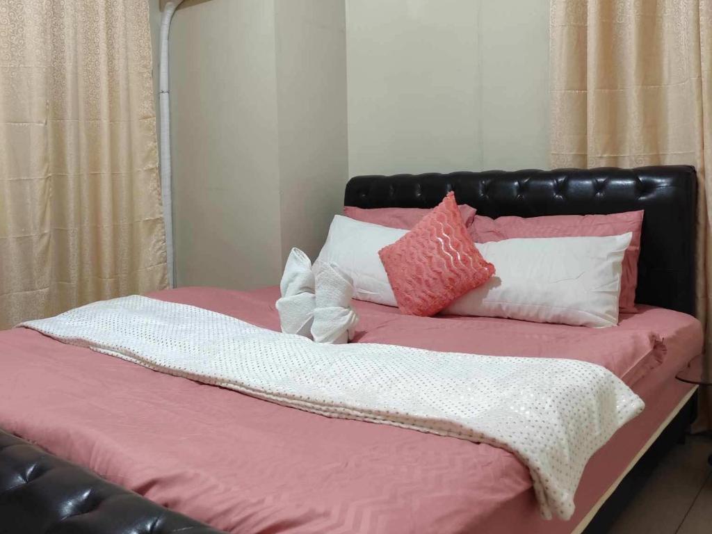 Shell Residences 2BR 1046D
