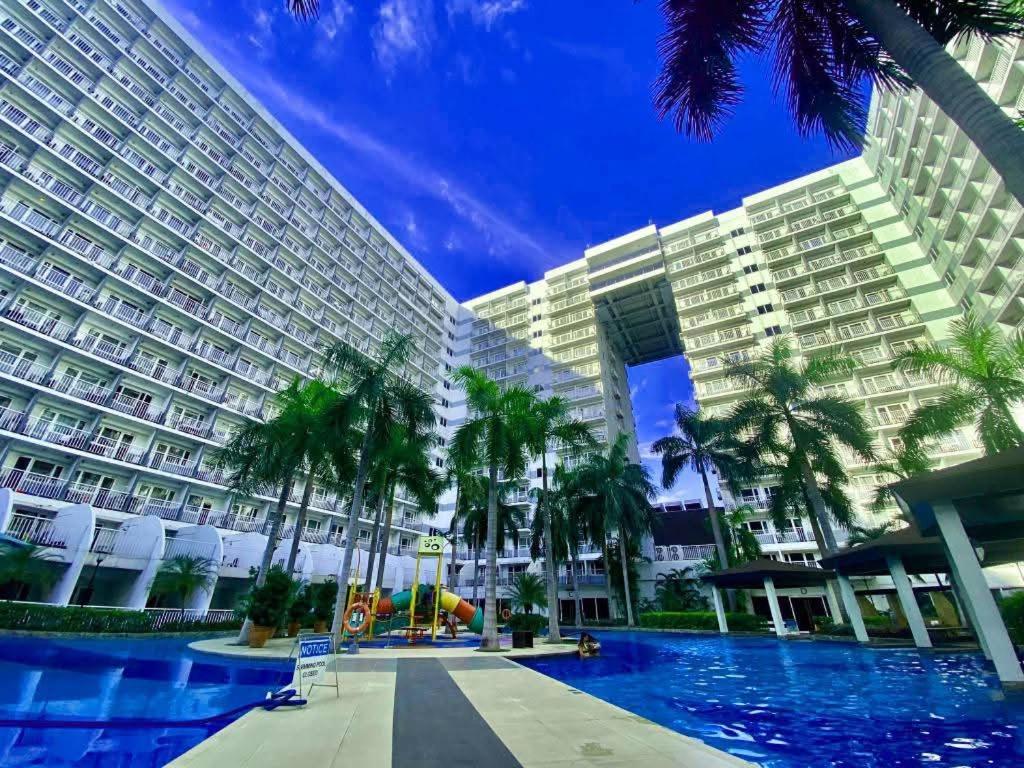 Shell Residences Deluxe 1BR Condotel - Mall of Asia